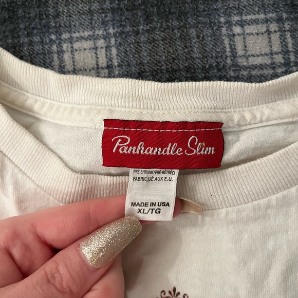 Calling All CowgirlsVintage Panhandle Slim long sleeve - Picture 2 of 3